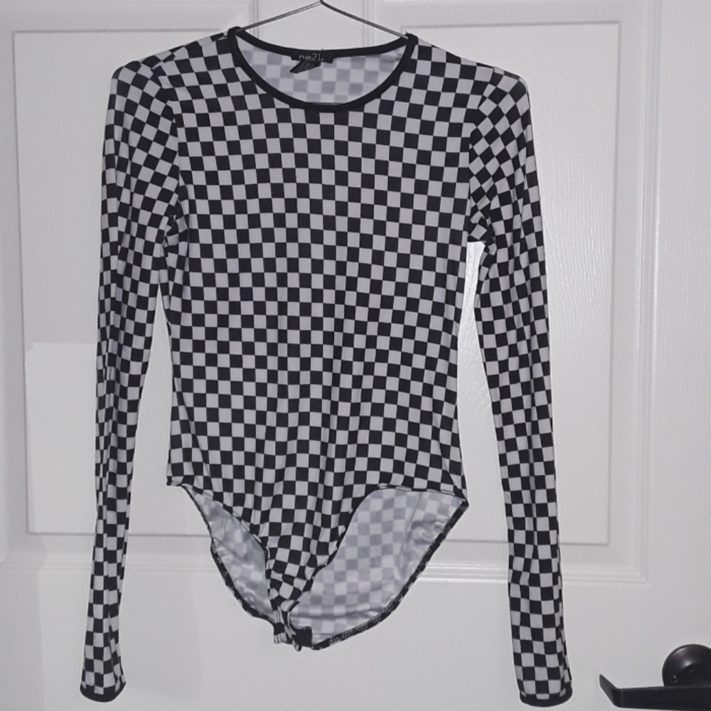 Blakc and white checkered, long sleeved bodysuit